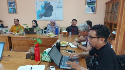 Suasana rapat evaluasi Forum Kota Baubau sehat pasca Pembinaan Kecamatan