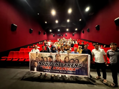 Kegiatan nonton bareng film Gak Nyangka yang diselenggarakan KAHMI Sultra