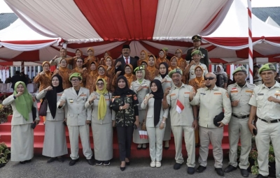 Pemprov Sultra Rayakan Harvetnas dan  Launching Pembagian Bendera Merah Putih Jelang HUT RI ke-80