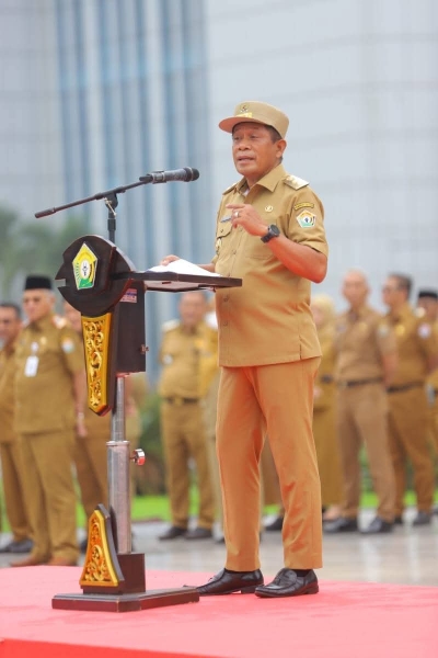 Wagub Sultra, Hugua saat pimpin apel gabungan ASN 