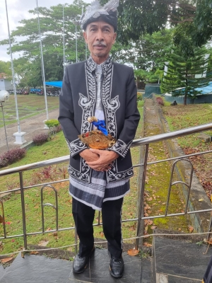 Drs. Tamsir Tamim, M.Si Kadis Dikbud Kota Baubau
