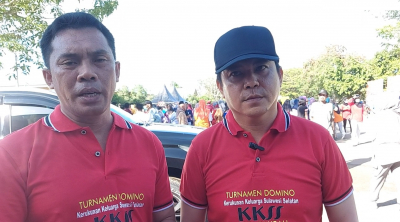 Ketua BPD KKSS Kota Baubau Haryono Hafid pada Acara Senam bersama dalam Rangka Turnamen Domino KKSS pada Momen HUT Kota Baubau ke-21