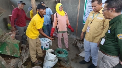 Inovasi 'Sampah Mangkilo' yang dihadirkan Dinas Lingkungan Hidup Baubau di kawasan Pasar Wameo Baubau