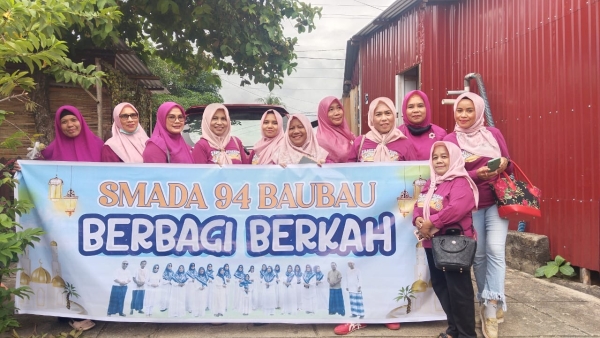 Alumni SMAN 2 Baubau Angkatan 94 dalam kegiatan Berbagi di Bulan Ramadhan 1446 H