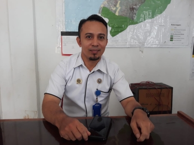 Lurah Waruruma, Eko., S.IP